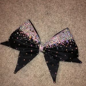Cheer Bow